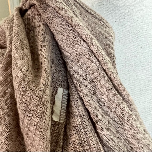 UO Light Pink Mauve Ribbed Surplice Cross Open Back Tie Side Long Sleeve Blouse - Picture 9 of 9